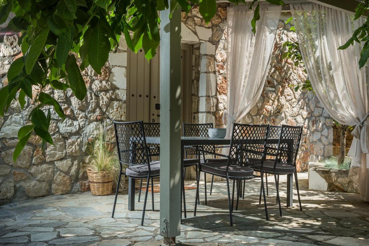 Ploes Luxury Cottages Πεσάδα Εξωτερικό φωτογραφία